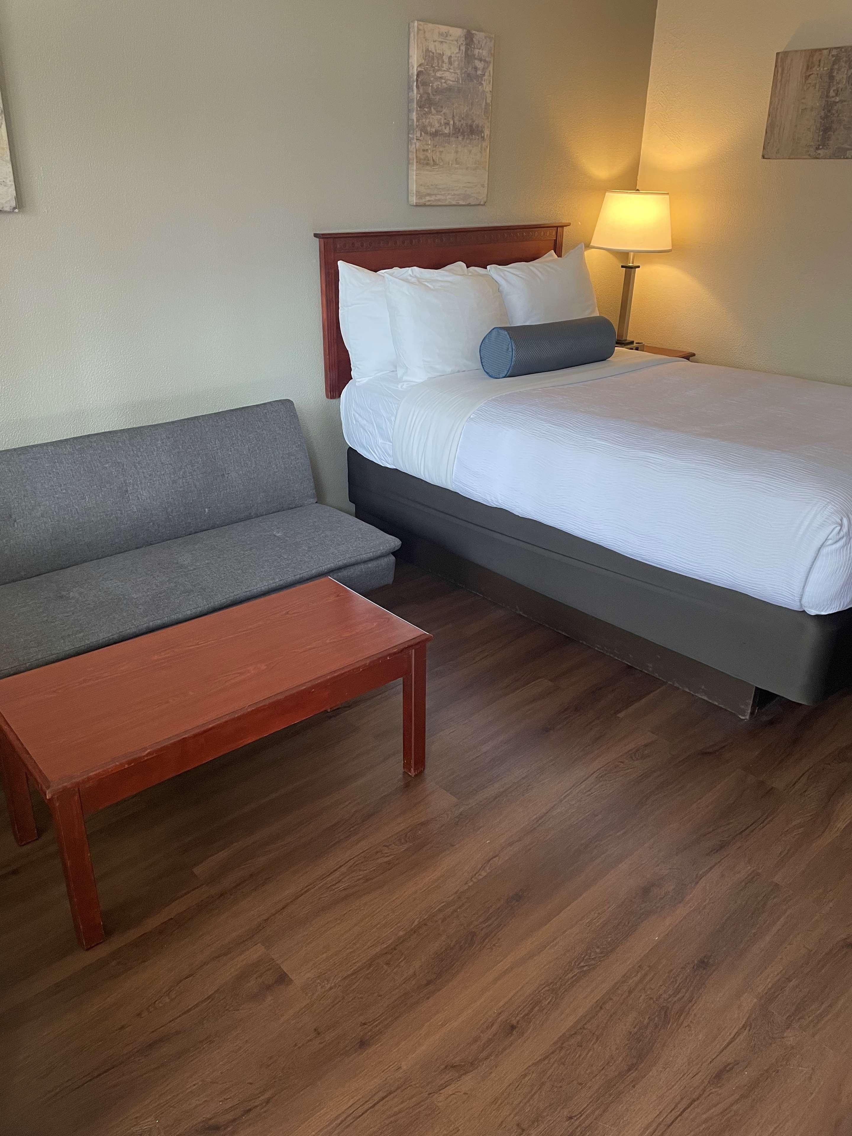 Surestay Plus By Best Western Woodbury Inn Exterior foto