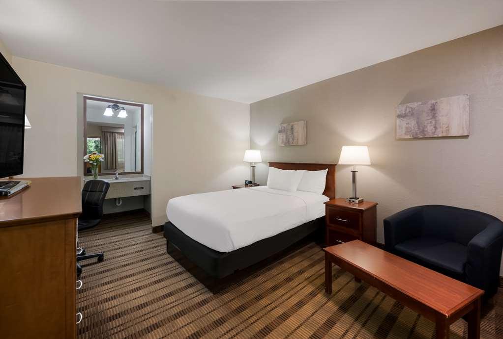 Surestay Plus By Best Western Woodbury Inn Habitación foto