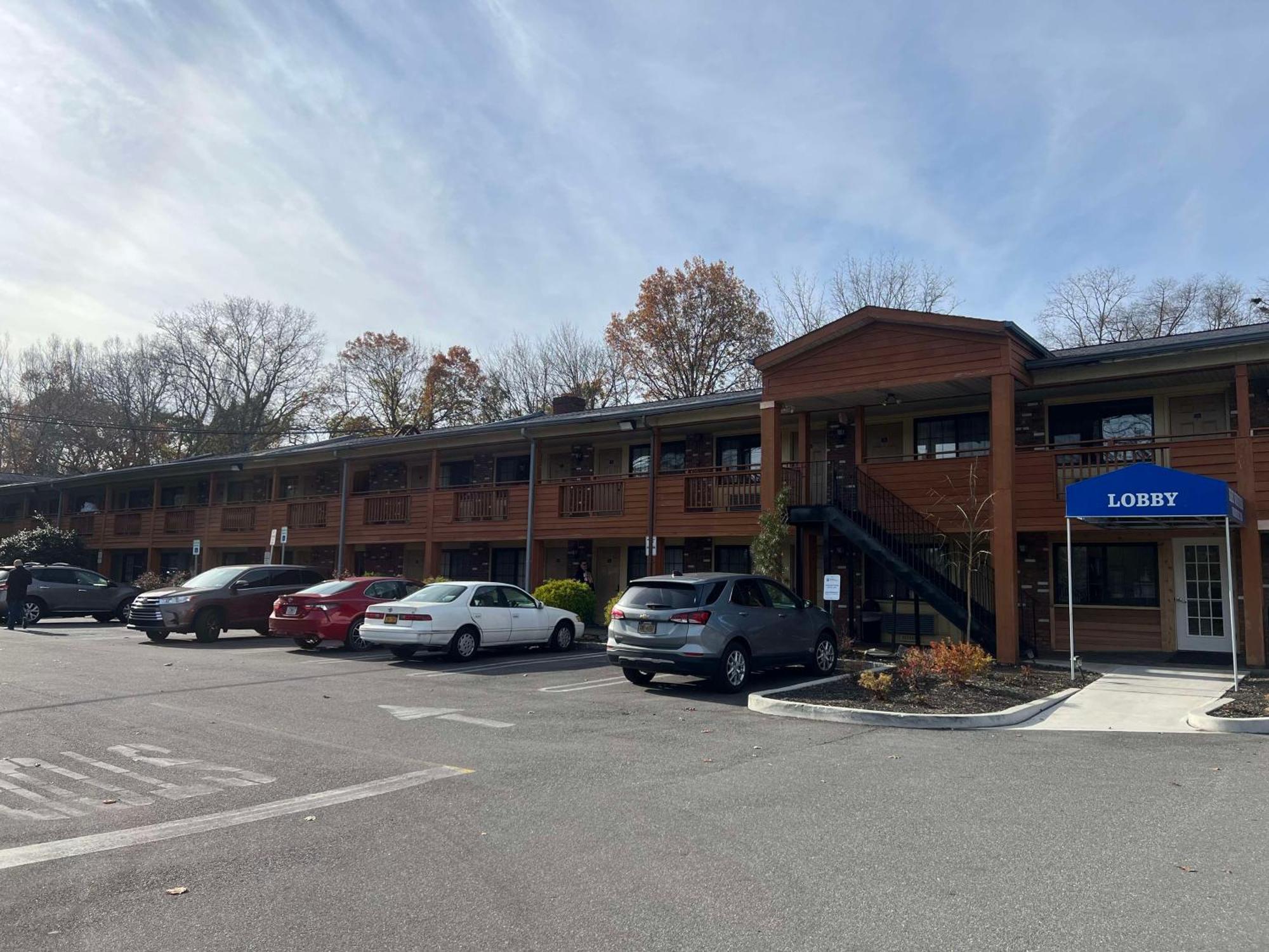Surestay Plus By Best Western Woodbury Inn Exterior foto