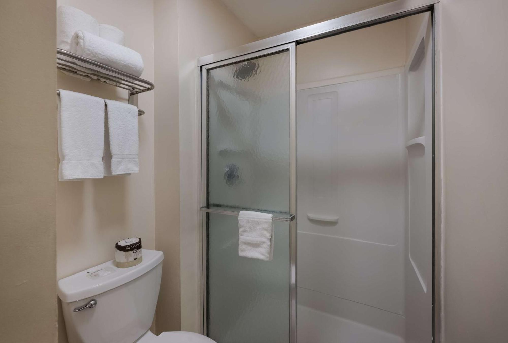 Surestay Plus By Best Western Woodbury Inn Exterior foto